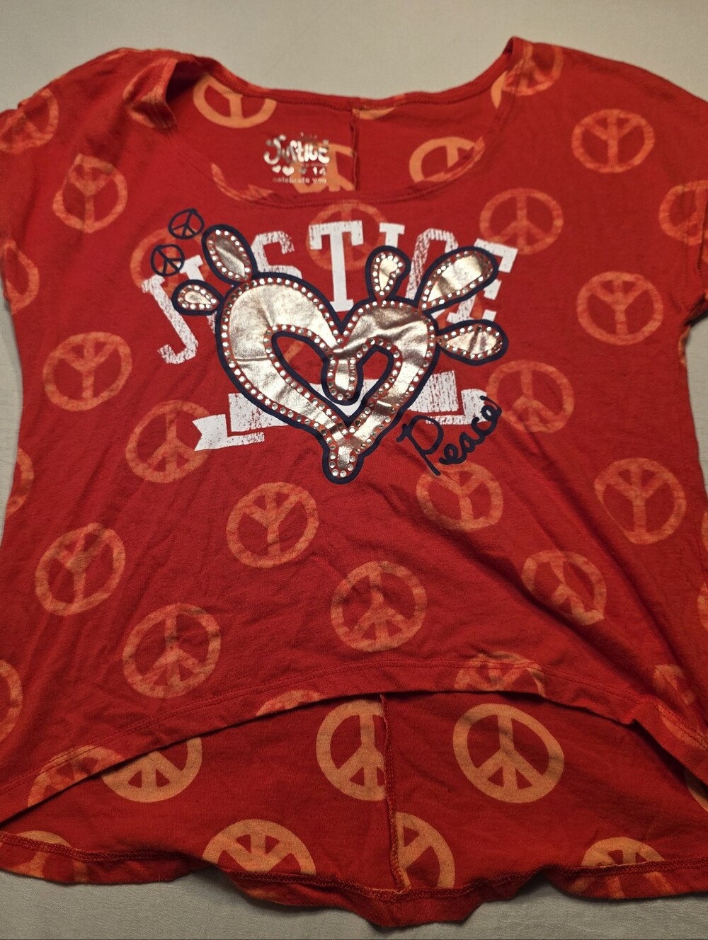 Girls Red Graphic Heart & Peace Sign Tee